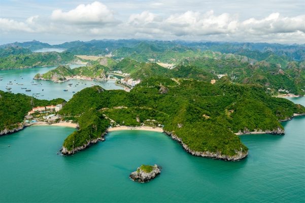 Tổng quan các bãi tắm Cát Bà