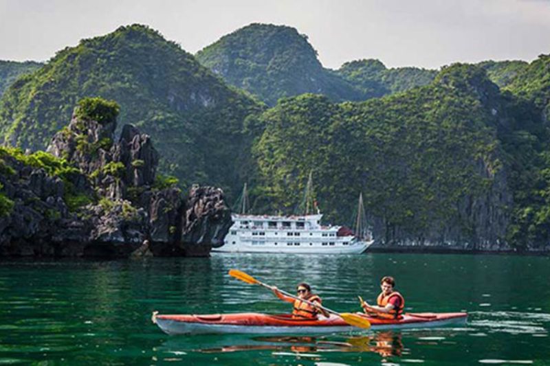 Đảm bảo an toàn khi chèo thuyền kayak